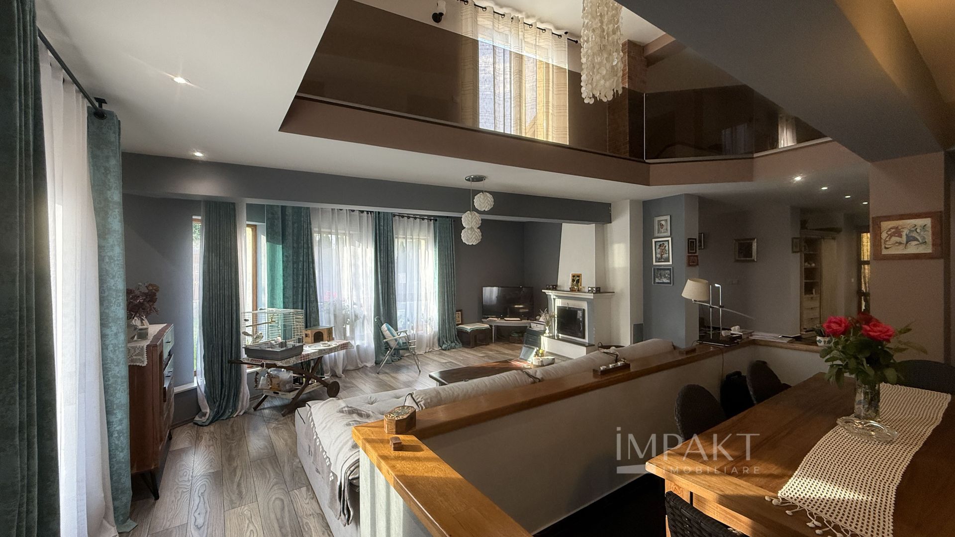 Vila deosebita cu 5 camere pe o strada privata in Borhanci - Poză 3