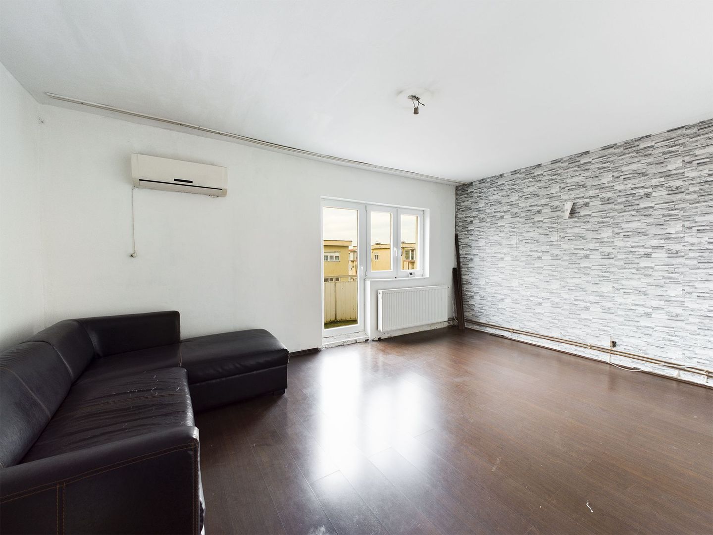Apartament cu 2 camere Alfa - Poză 2