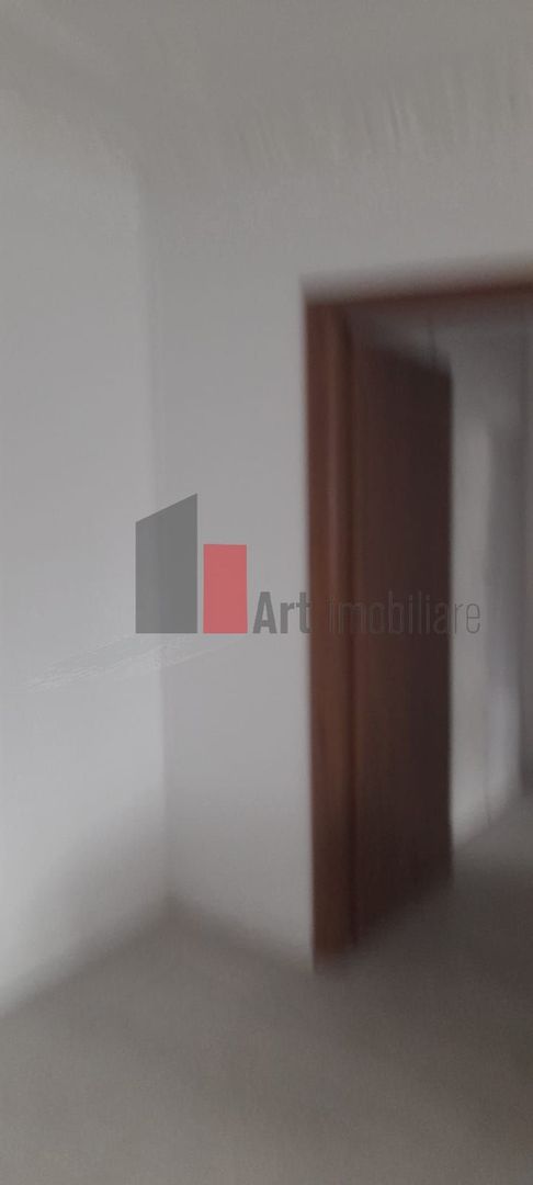 Apartament 3 camere  Titan Balcon de 14 mp - Poză 7