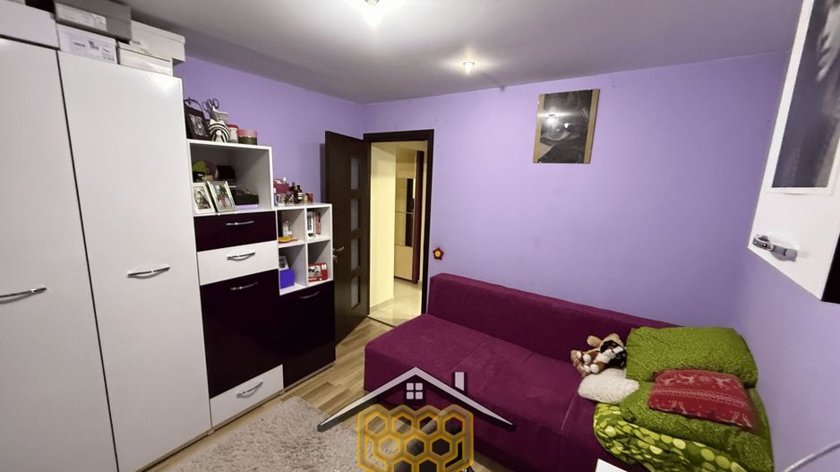 Apartament decomandat 3 camere, 2 balcoane, zona Calea București - Poză 9