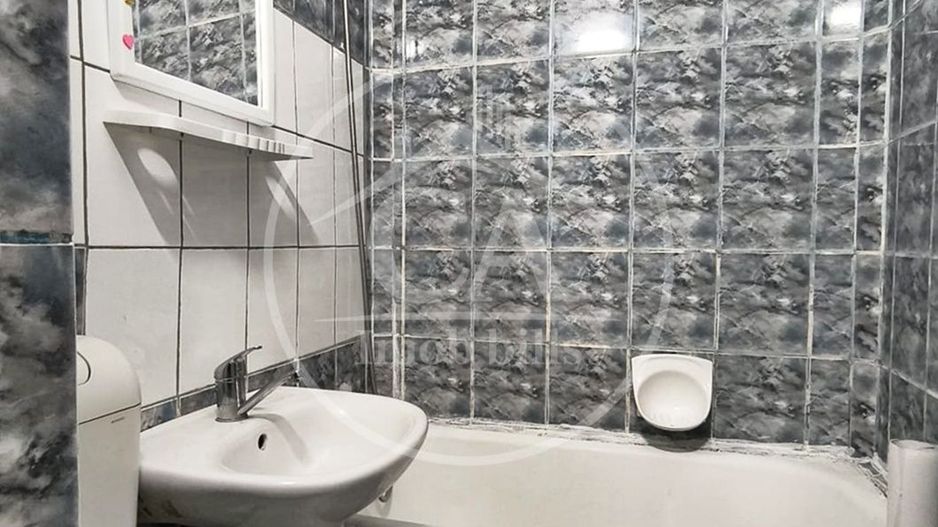 Apartament de vânzare cu 1 camere în zona Rogerius, Oradea - Poză 7