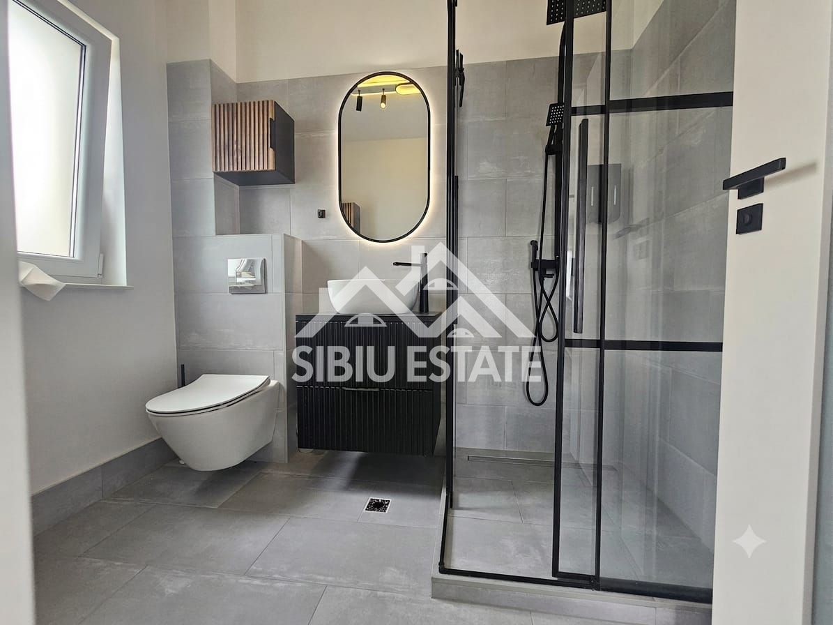 Casa individuala 5 camere, dormitor la parter - Poză 8