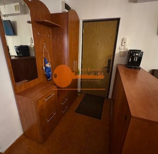 3 camere Brancoveanu ( centrala-loc parcare-2 bai- 5 minute metrou ) - Poză 7