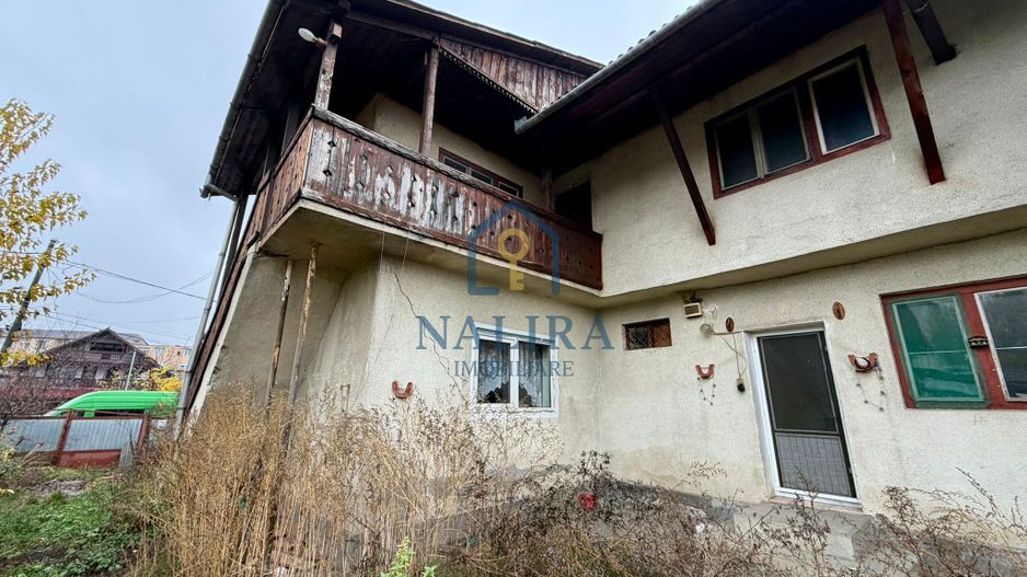 Casă de vânzare - Poză 1