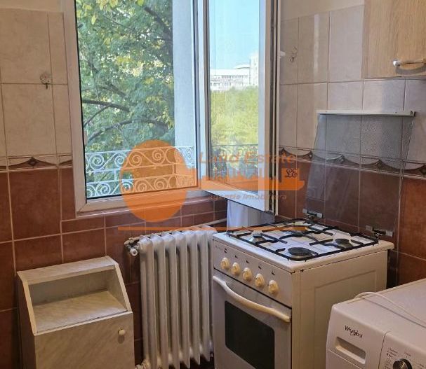 Apartament cu 2 camere in zona Drumul Taberei - Poză 7