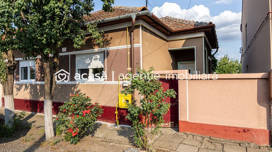 O casă în Grădiște, cu grădină proprie - teren 316 mp - Poză 8