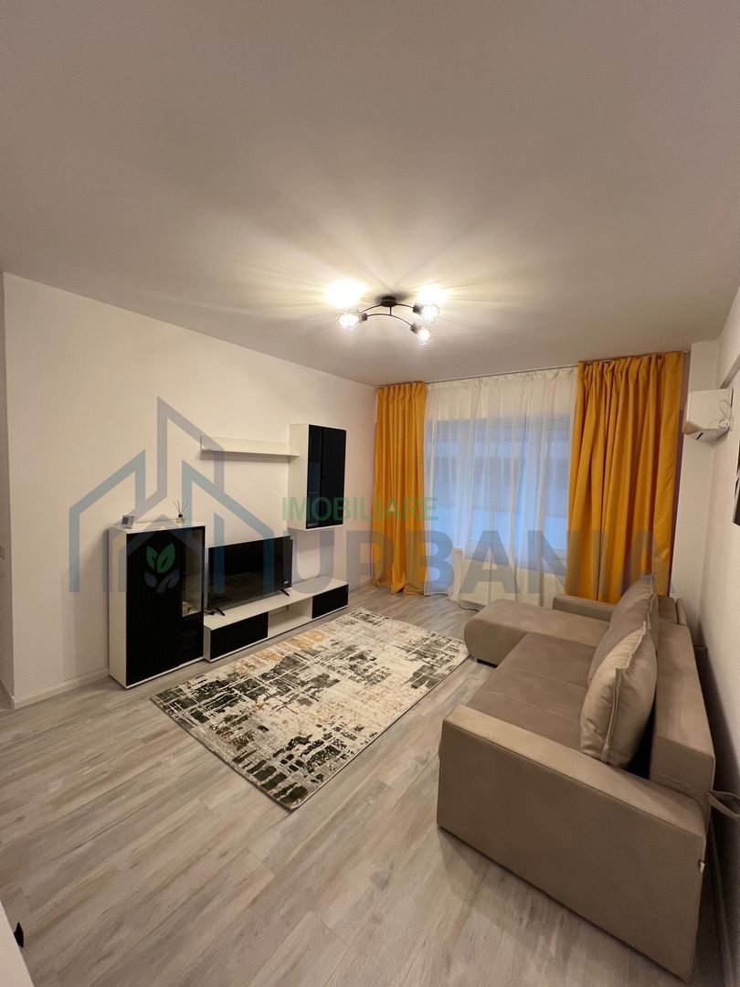 Închiriez apartament cu o cameră in zonă centrală cu loc de parcare - Poză 1