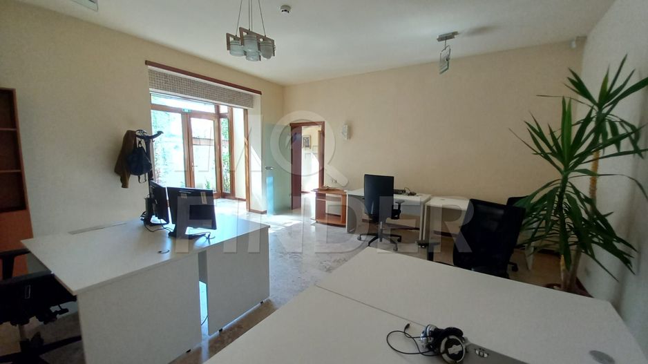 Spatiu de Birou Ultrafinisat zona Centrala - Poză 4