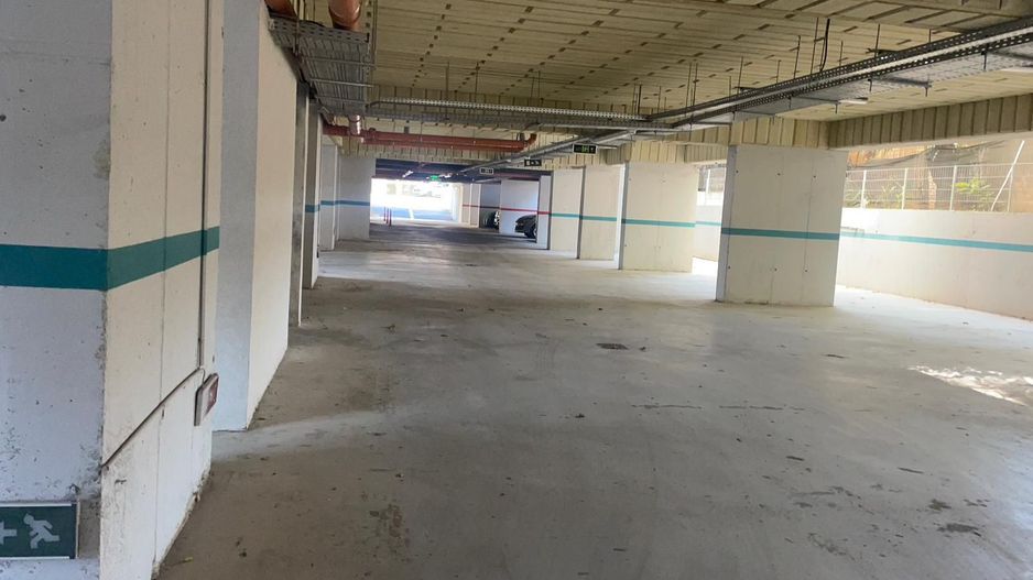 Apartament o camera,fix langa metrou,complex cu piscina - Poză 4