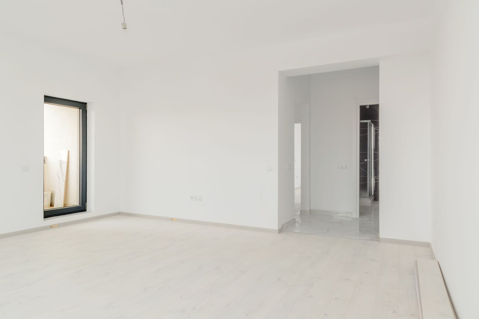 Apartament 3 Camere, Etaj 2, Decomandat, 92 mp Utili, Str. Oboga, Militari - Poză 4