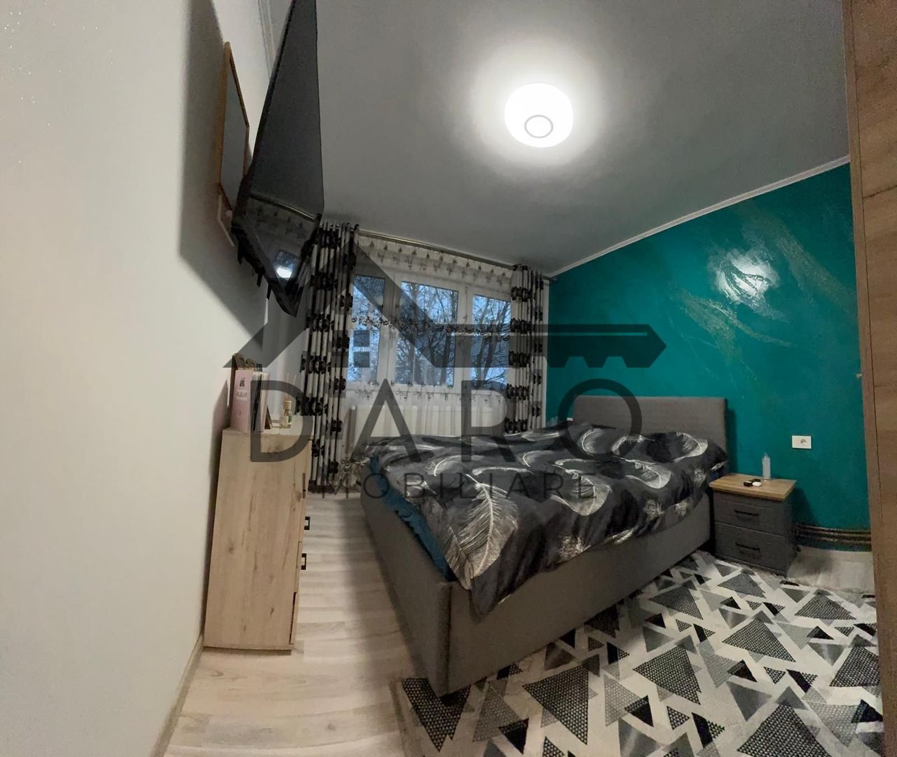 Apartament 2 camere decomandat  Libertății Etaj 2 bloc cu doua lifturi - Poză 2