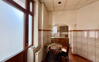 Apartament in vila interbelica | singur pe etaj - Poză 10