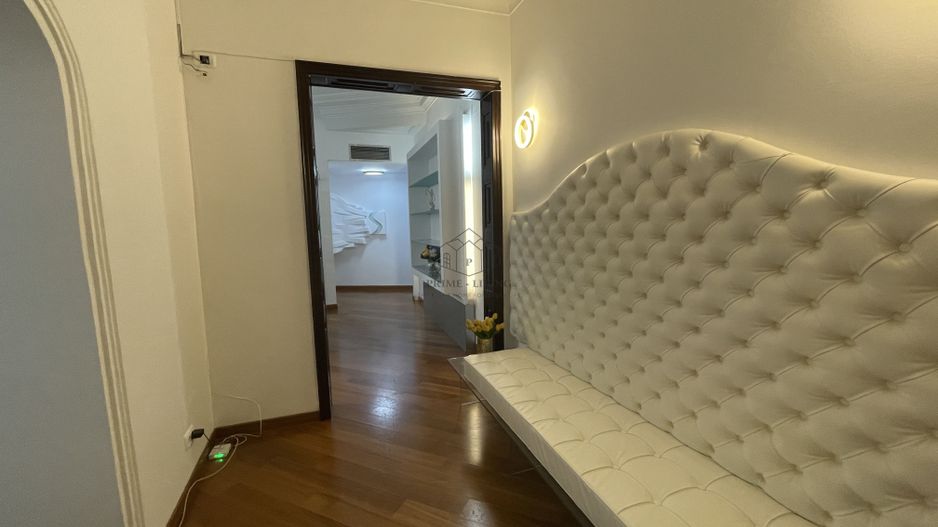 SPATIU DE BIROU/ COMERICIAL DE 160 MP LA INCHIRIERE PE CALEA VICTORIEI - Poză 1