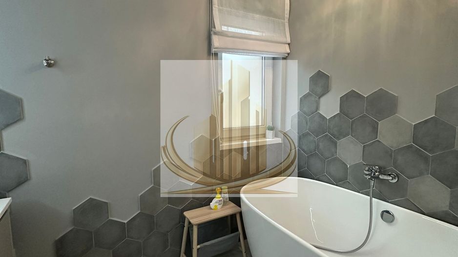 Duplex premium cu 4 camere, 3 bai | Dumbrăvița | Curte spectaculoasă - Poză 18