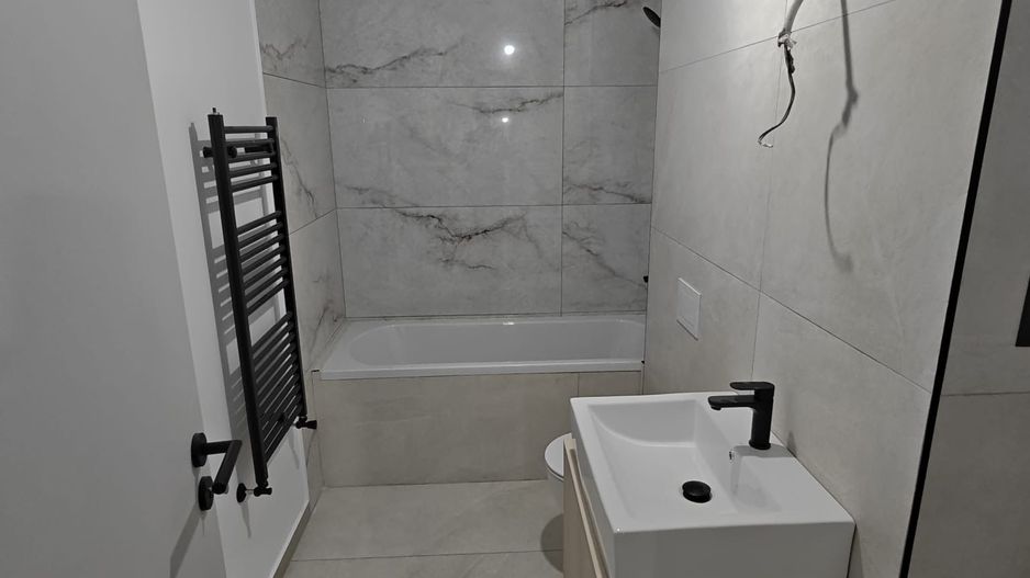 Apartament 3 camere lux la prima inchiriere - Poză 7