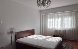 Apartament cu 3 camere | Costache Negruzzi | Decebal | Oradea - Poză 2