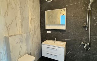 Garsonieră 37 mp nemobilată | pretabil regim hotelier | Astra - Poză 6