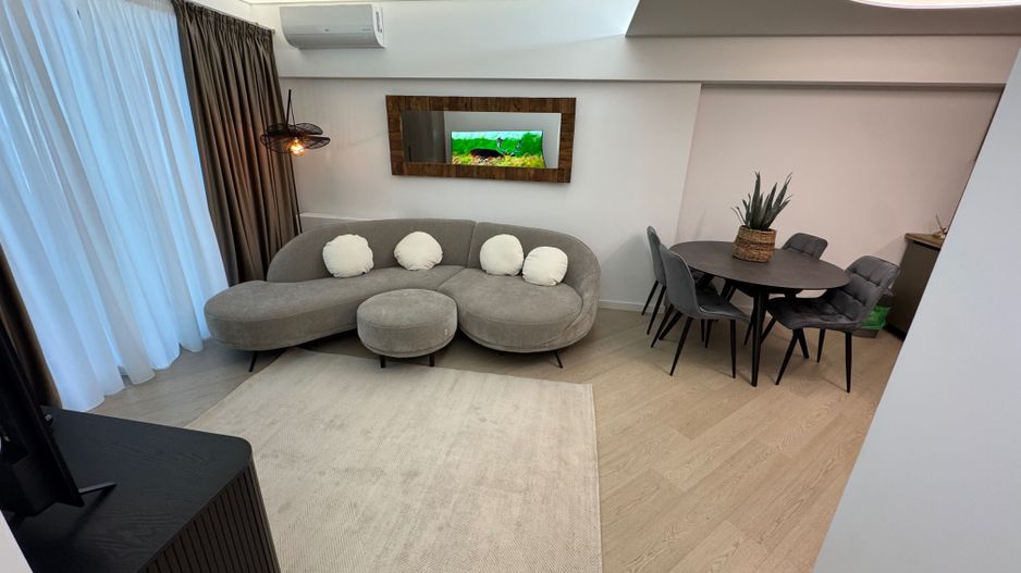 Închiriere ap. 3 camere Lux în Complex Cortina North - Poză 1