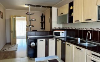 Casa De Inchiriat Pretabila Pentru Birouri, 6 Camere, Zona Centru - Poză 21