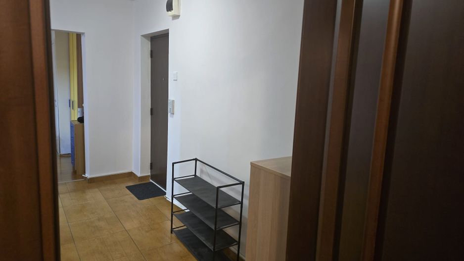 Apartament spatios cu doua camere, zona Virtutii - Poză 8