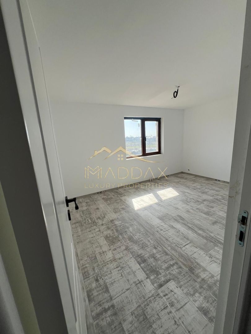 Vila moderna 4 camere // 114 // teren 440mp / Tunari/ Localitatea Dimieni - Poză 8