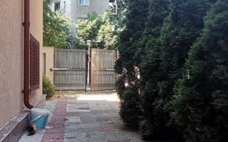 Inchiriere apartament 3 camere in vila, semidecomandat - Poză 32