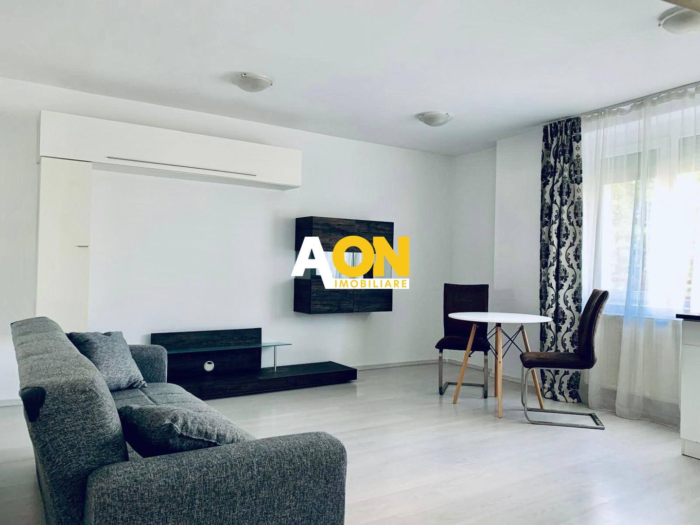 Apartament 2 camere, cu scara interioara, 55 mp utili, cartier Tolstoi - Poză 7