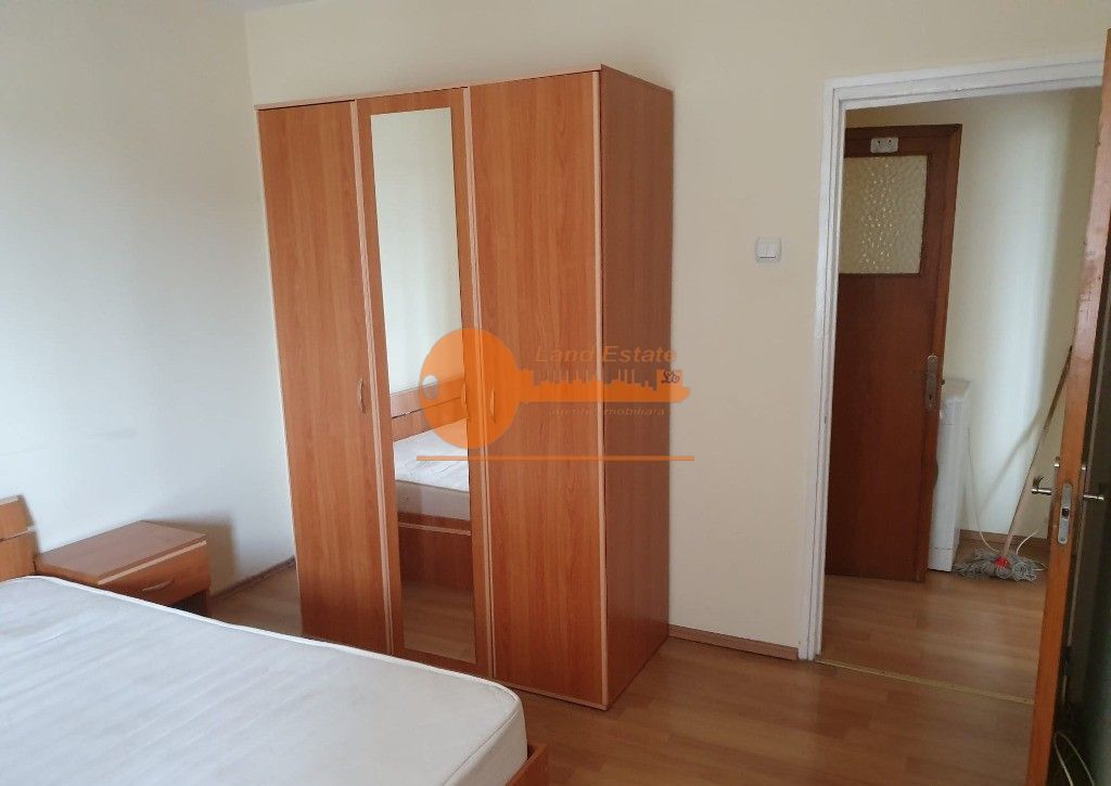 2 camere la 600m de Metrou Titan - Poză 3