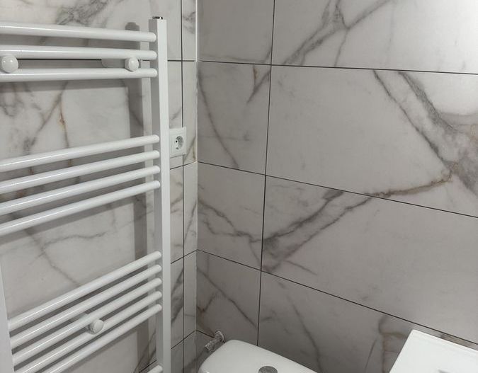 Vanzare Apartament 2 Camere Calea  Vitan intersectia Mihai Bravu - Poză 6