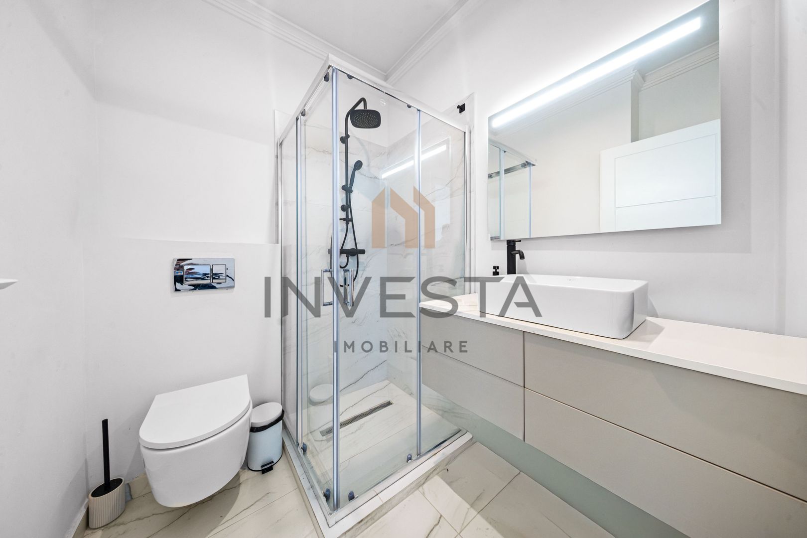 Casa individuala, 625 teren! Finisaje moderne, recent finalizata! - Poză 15
