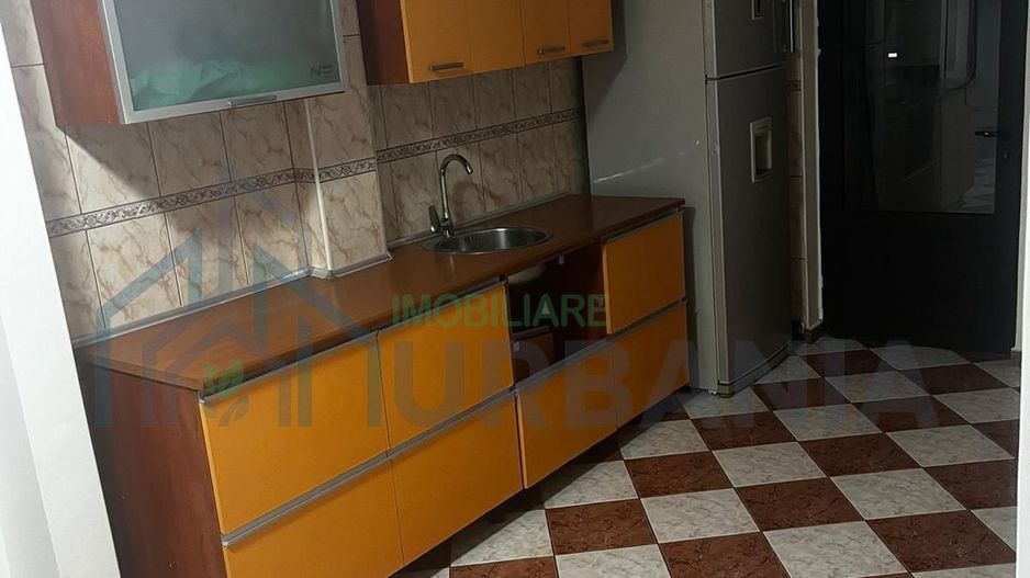 3 camere - apartament spre inchiriere - Poză 8