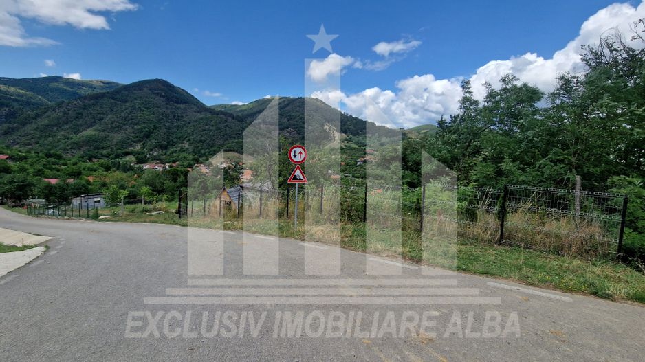 Cabana A-frame in Ampoita - Poză 5