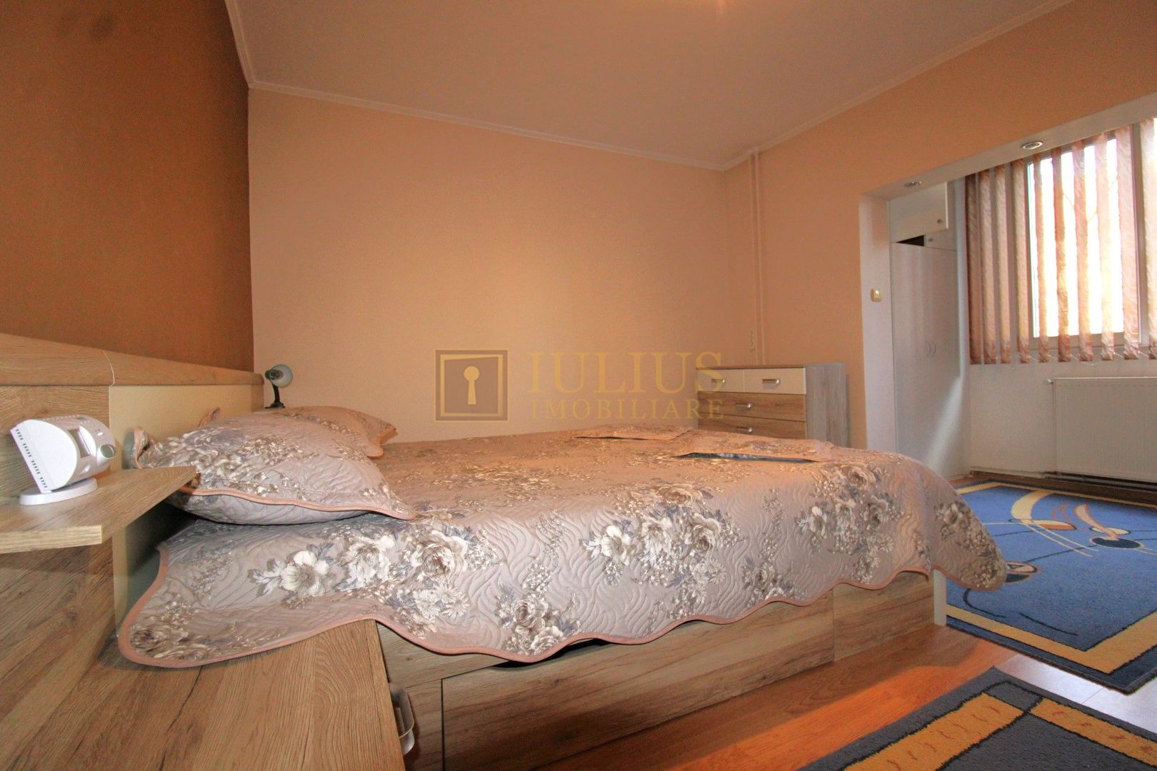 3 camere, centrala proprie, boxa la subsol - Poză 2