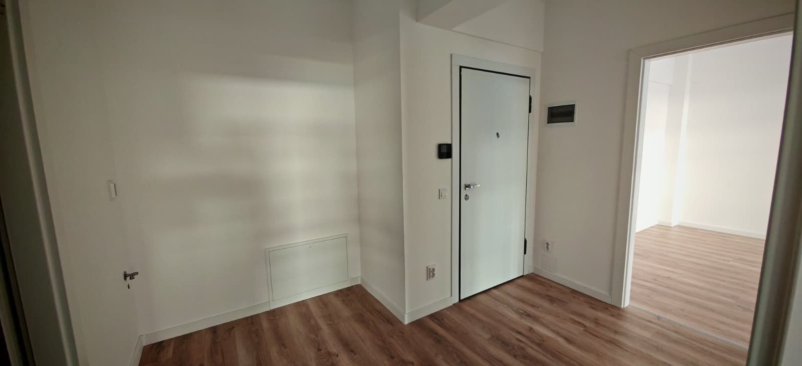 De inchiriat 2 apartamente nemobilate, Dynamic Residence - Tractoru - Poză 17