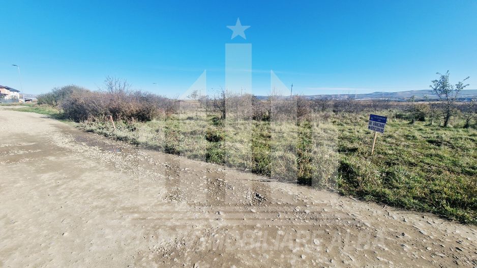 Teren intravilan de vanzare in Partos - Poză 1