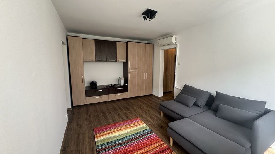 Inchiriez Apartament 2 camere Baba Novac- loc parcare - Poză 2