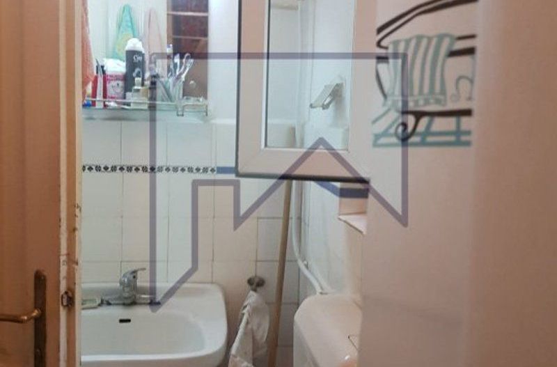 Vanzare casa 4 camere Brasov - central - Poză 16