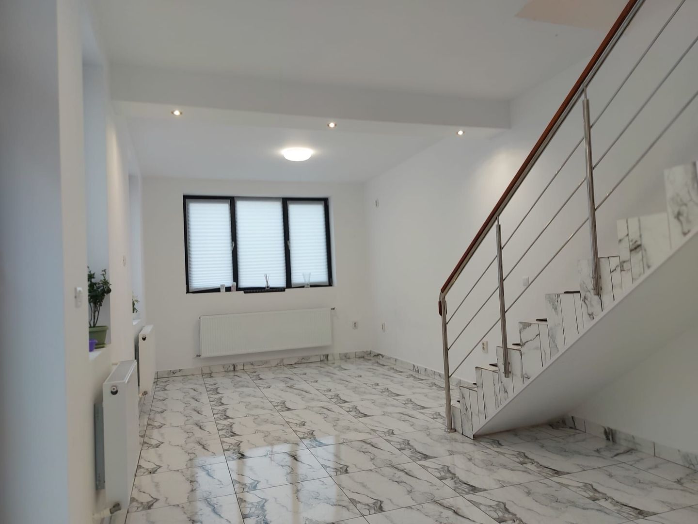 Casa de inchirat Blv Decebal Piata Alba Iulia Mall Vitan construcţie 2023 - Poză 9