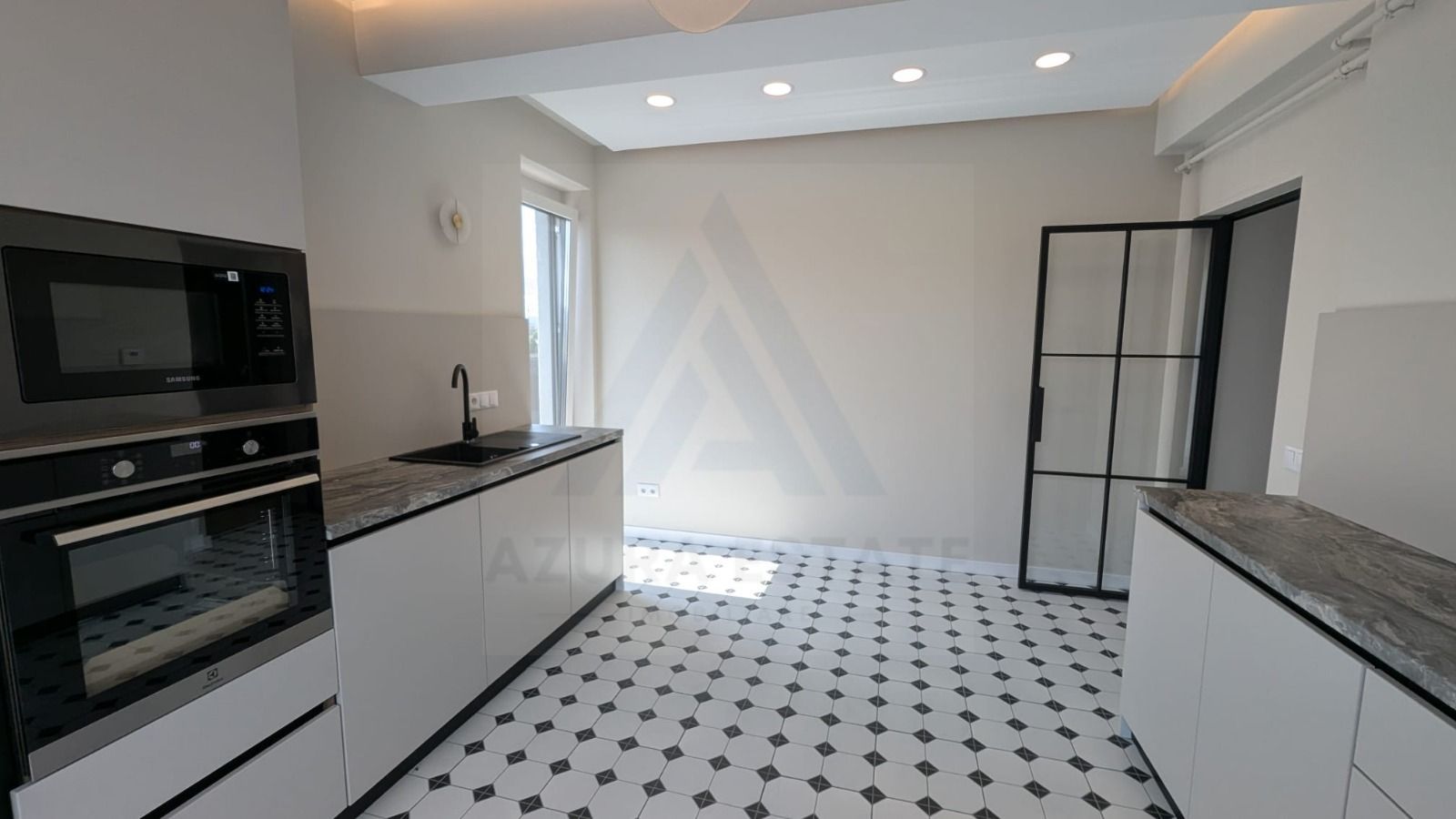 Penthouse premium spatios 120 mp terasa 88 mp etaj 3  zona Lazaret - Poză 8