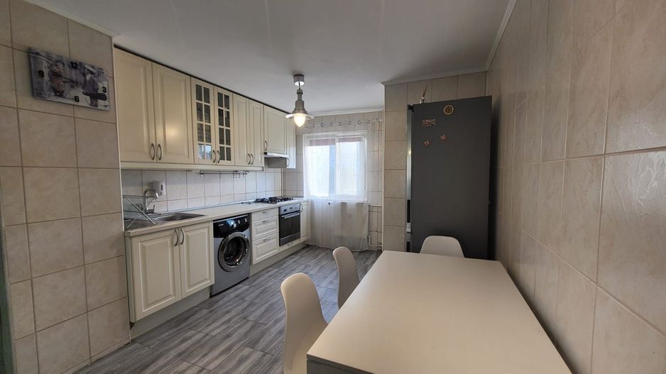 Apartament 2 camere Constantin Brancoveanu Metrou | Loc Parcare - Poză 1