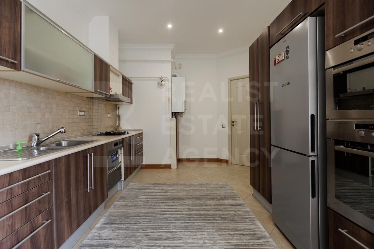 Chirie, apartament, 4 camere, str. Bucureşti, Centru - Poză 2