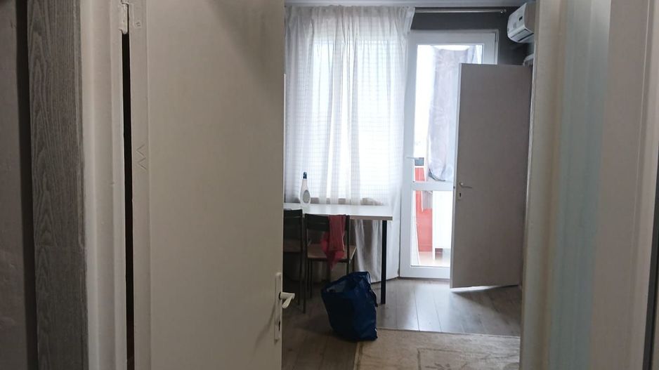 Garsonieră renovată, moderna, lângă metrou Costin Georgian, balcon - Poză 11
