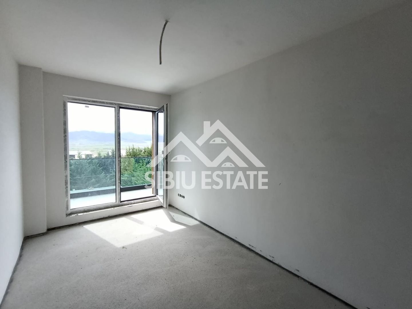 Apartament 3 camere de vânzare ,zona de vest, comision 0 - Poză 5