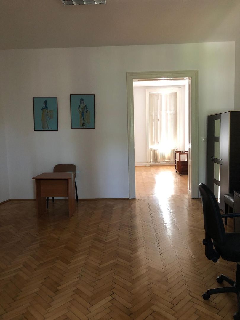 Vila pretabila pentru scoli,after school - Poză 17