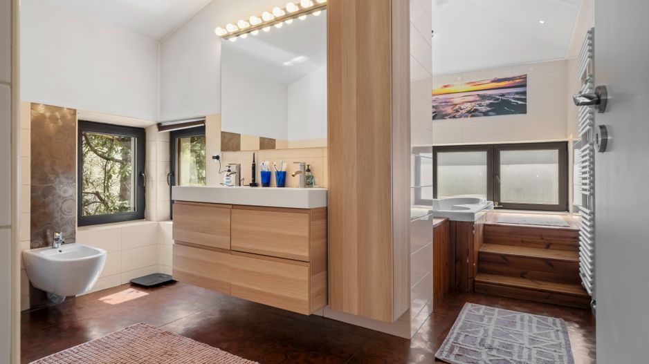 Eleganță și Spațiu în Inima Cartierului Domenii | Apartament cu 5 Camere în Vilă - Poză 15