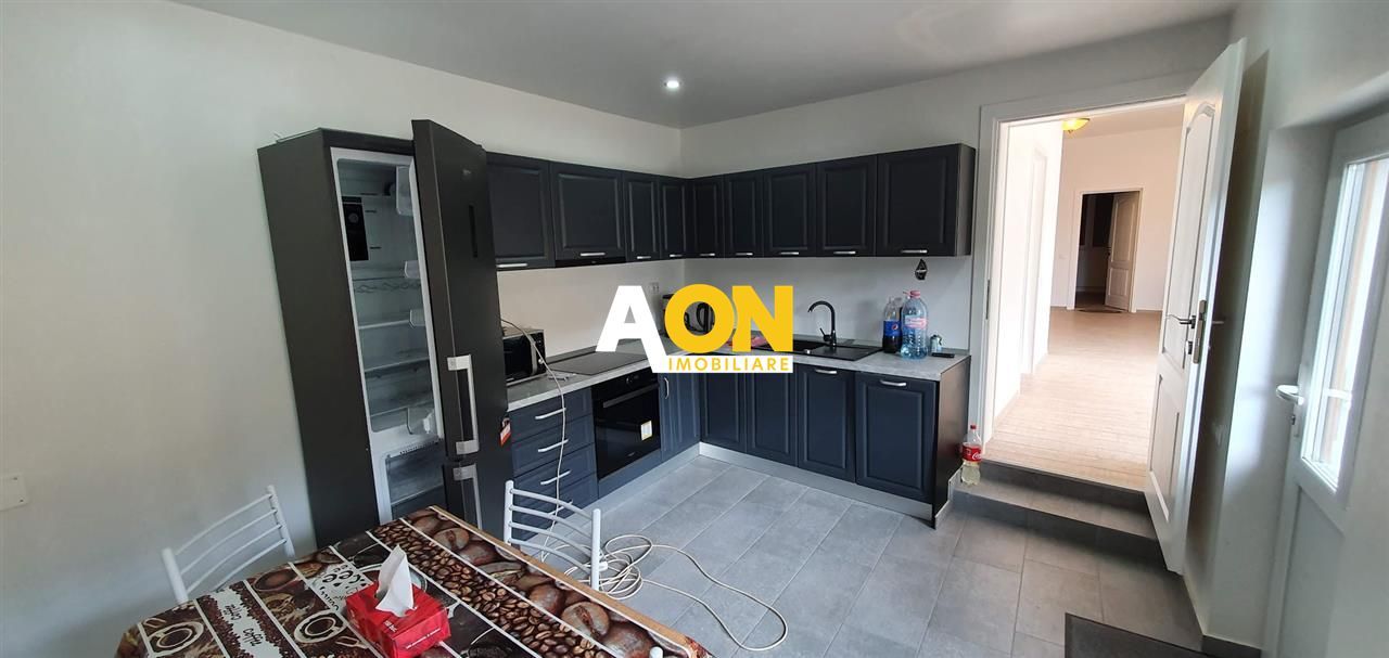 Casa 3 camere 2 bai renovata 655 mp teren Centru - Poză 5