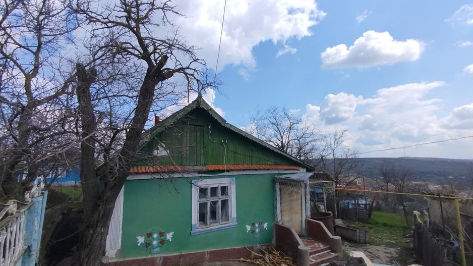 Casă bătrânească cu 3 camere de vânzare în satul Hîrbovăț, r. Anenii Noi - Poză 6