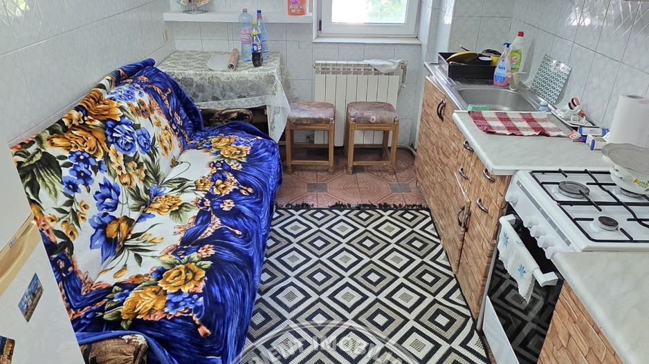 Apartament cu 2 camere, etaj 2, mobilat si utilat, zona GARA; - Poză 5