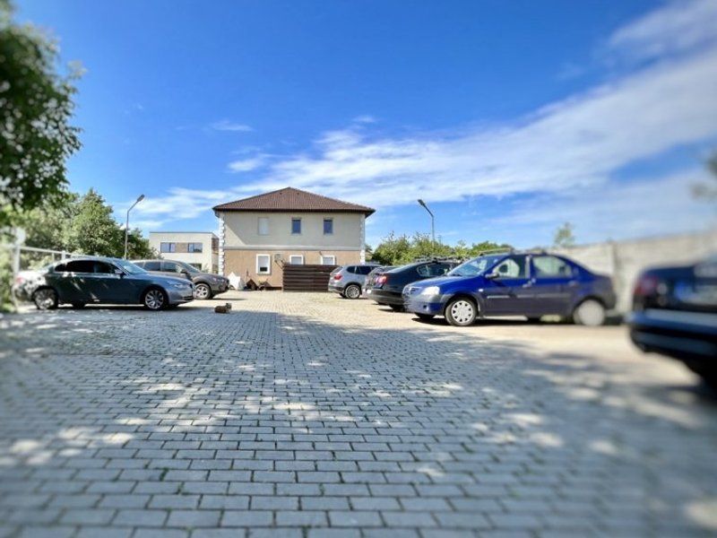 Apartament cu 3 camere, et 1, loc de parcare și spațiu de agrement, zona Lipovei - Poză 18