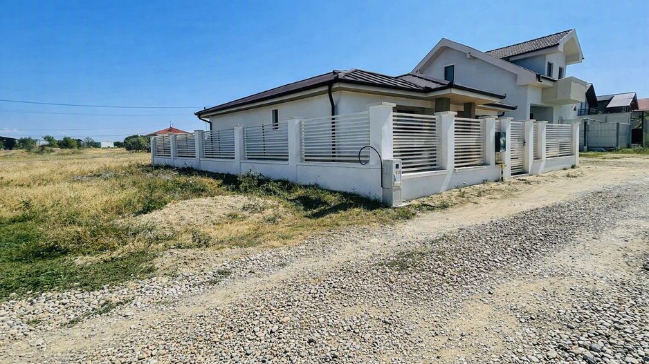 Casă parter semifinisatǎ Cihei – 300 mp teren - Poză 2